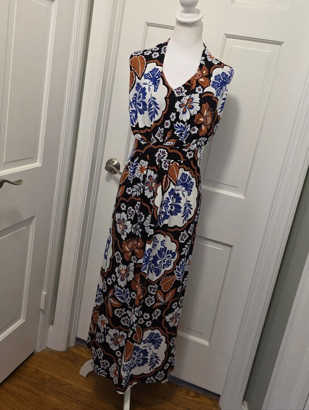 Chico's Cartagena Sleeveless Floral Maxi Dress in Blue and Brown Size 1=Medium